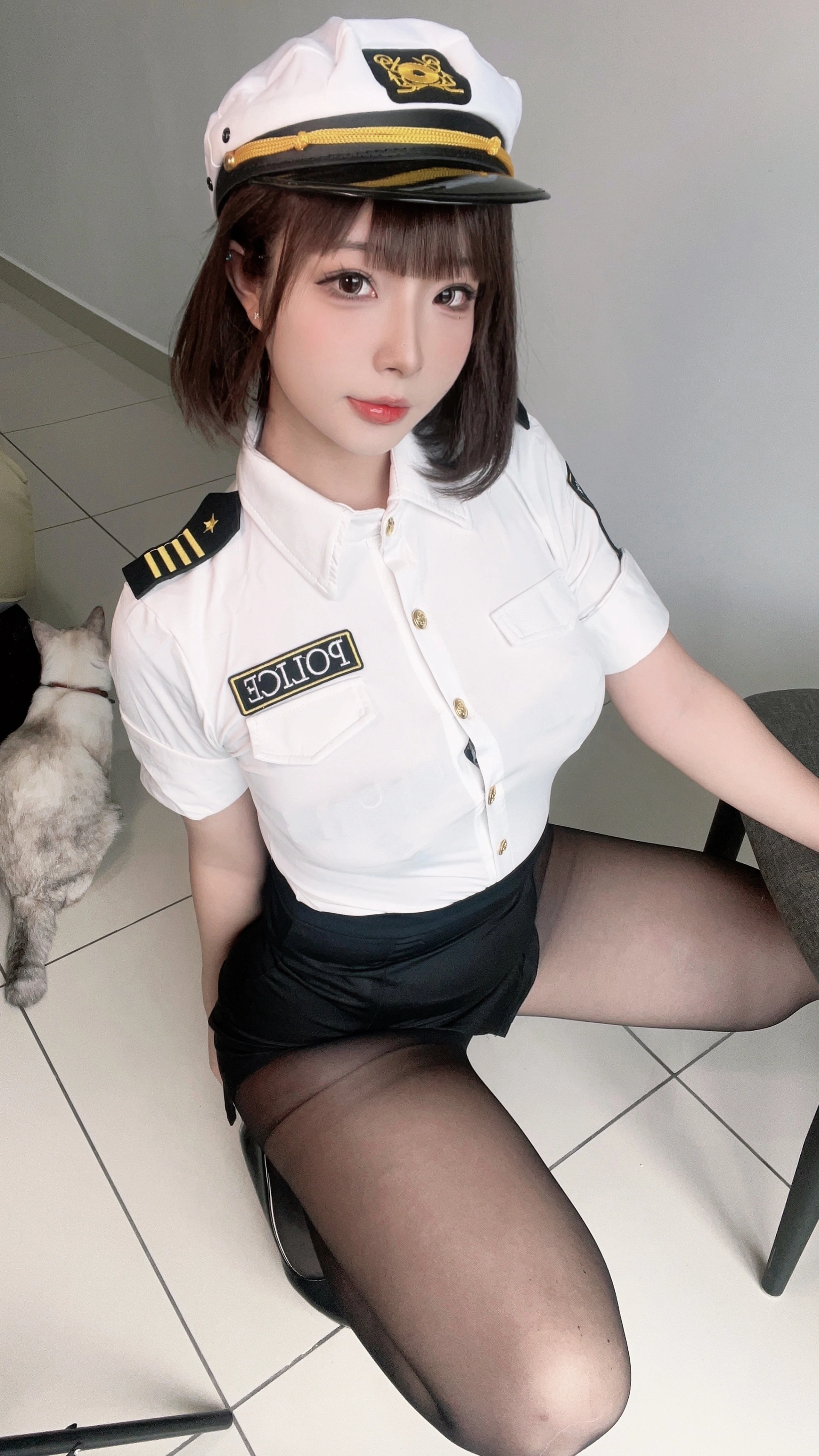 yuuhui玉汇 (Kokuhui) – NO.072 坏坏女警 1